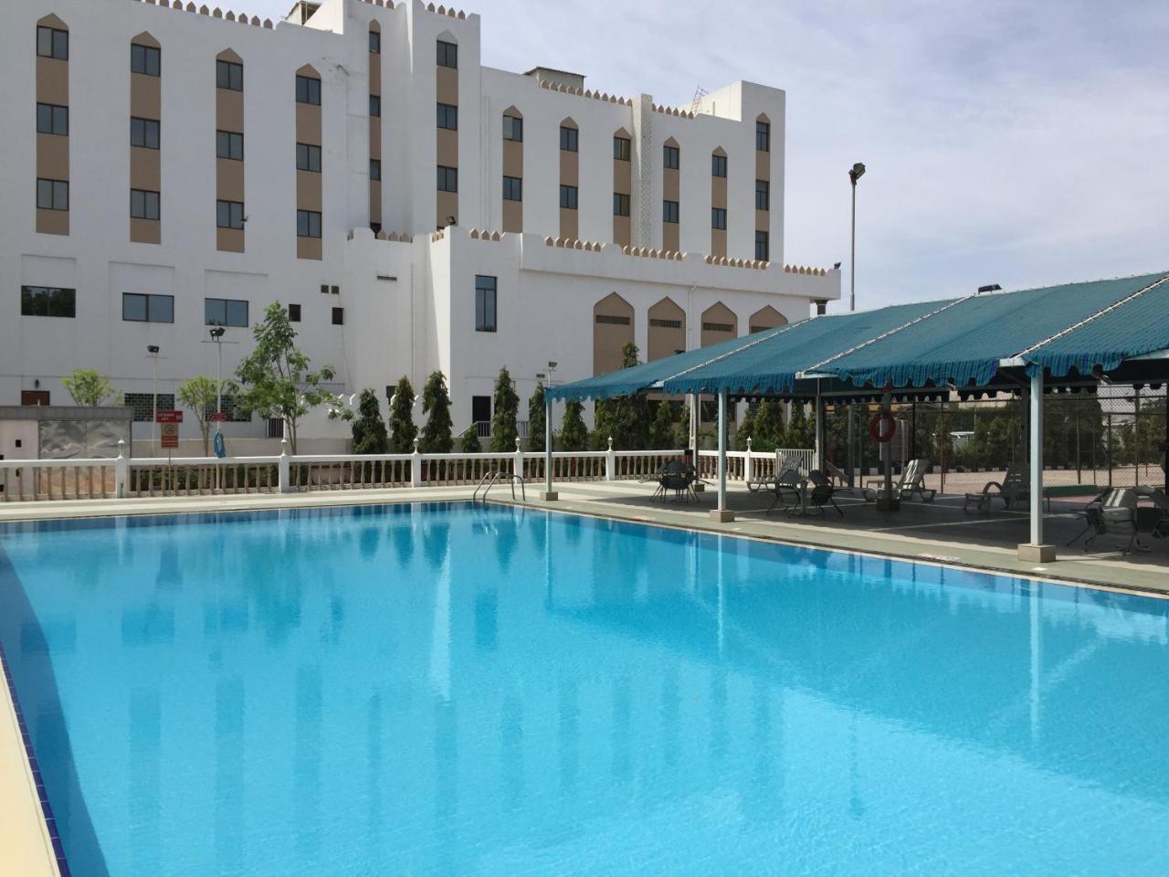 Hotel Al Madinah Holiday Muscat Exterior foto